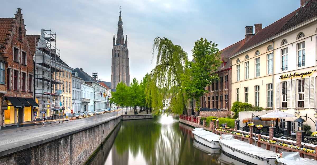 Bruges canal