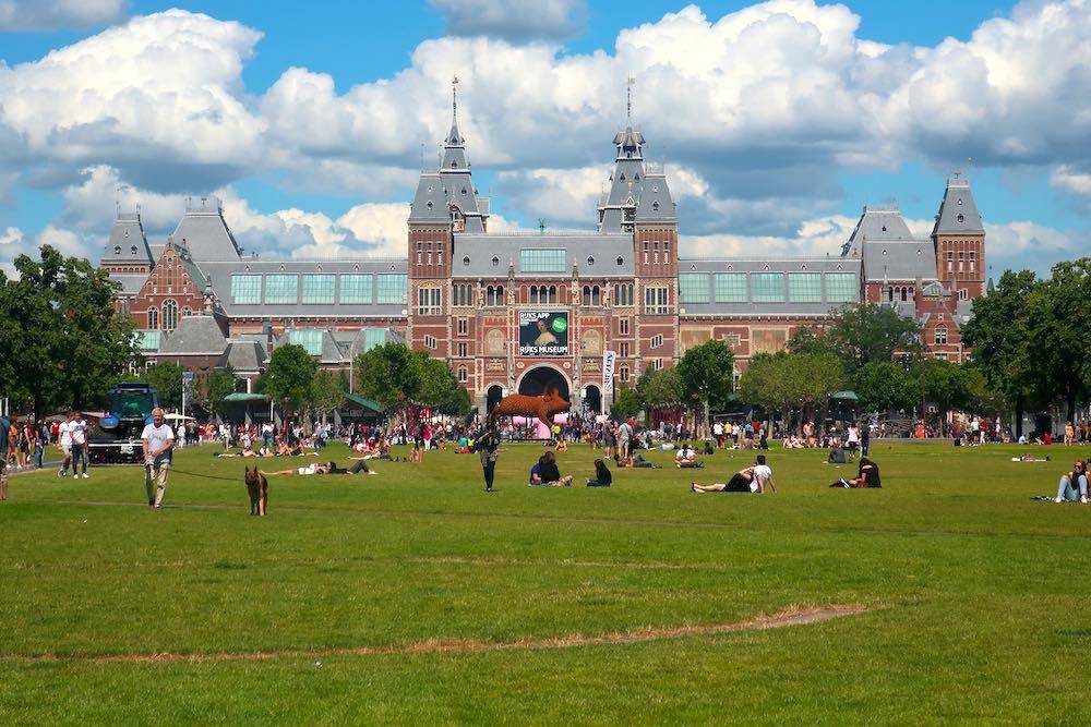 free must see in Amsterdam Museum Square