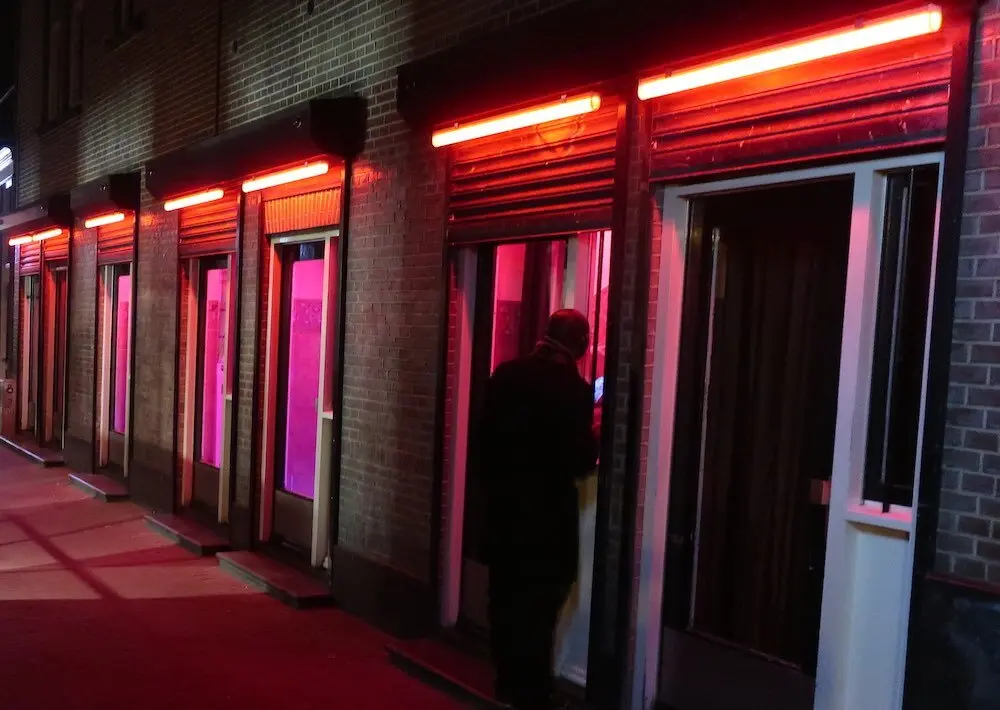 Forud type Andesbjergene initial Red Light District Amsterdam: Nightlife | Prices | Windows [2023]