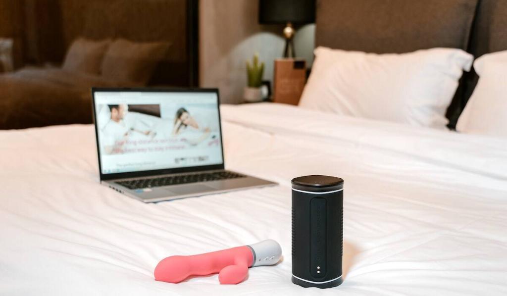 Vibrator auf dem Bett